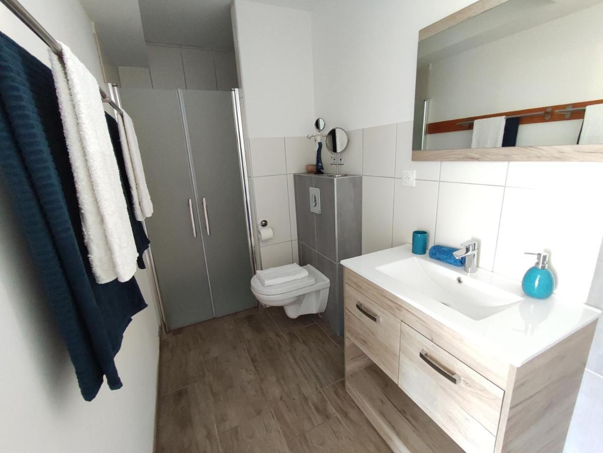 Janea Big Blue House Apartment Reichsfeld Ngoại thất bức ảnh