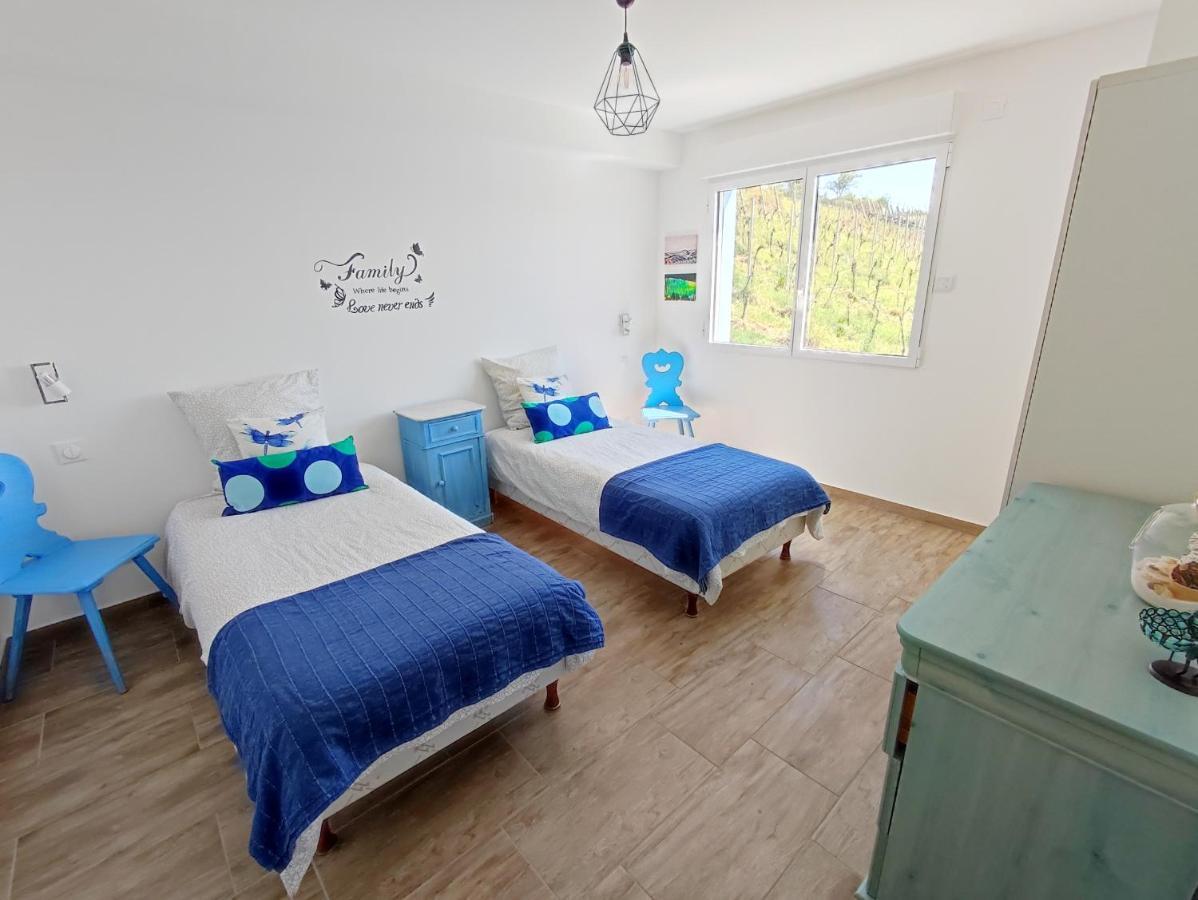 Janea Big Blue House Apartment Reichsfeld Ngoại thất bức ảnh