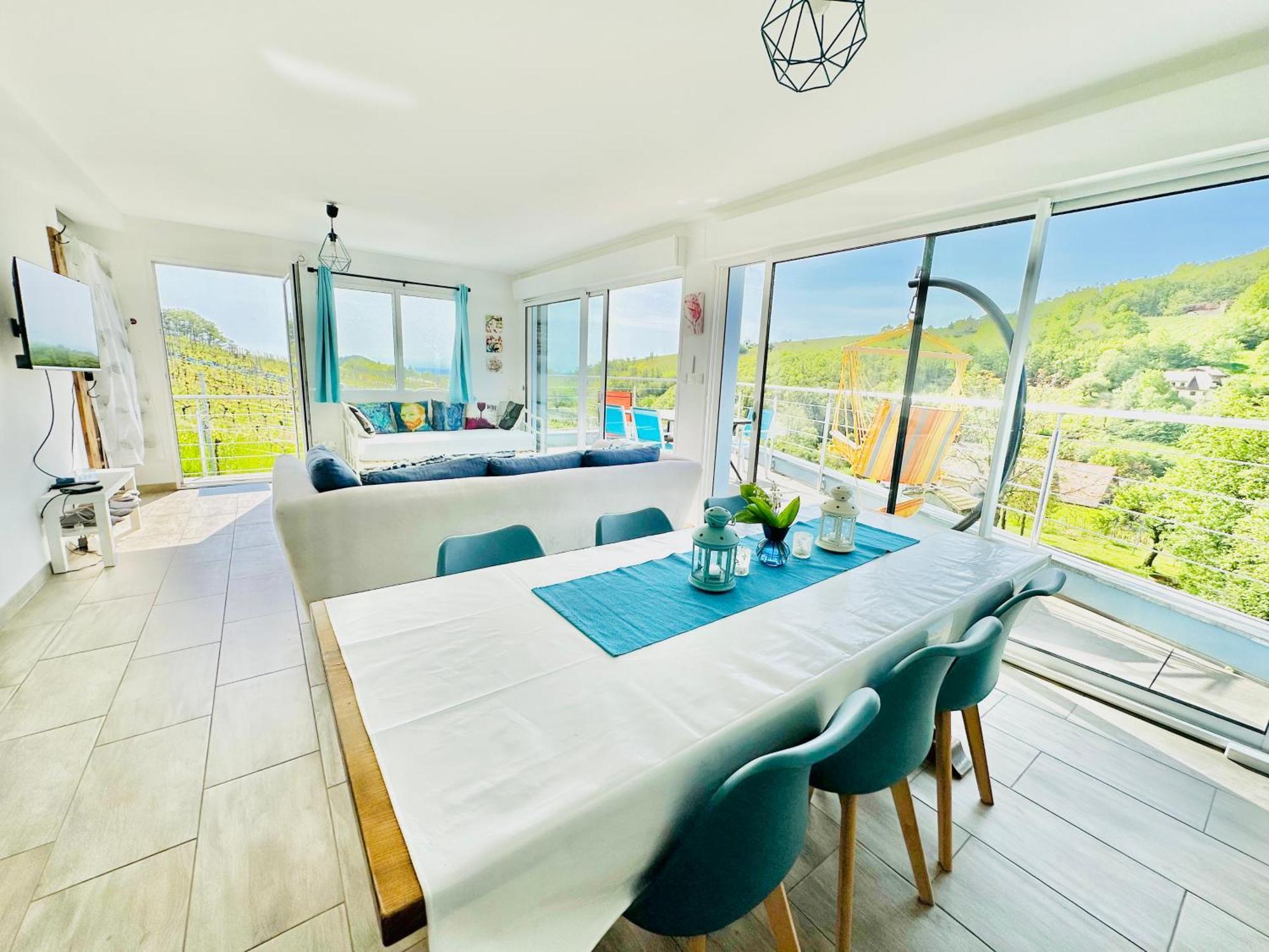 Janea Big Blue House Apartment Reichsfeld Ngoại thất bức ảnh