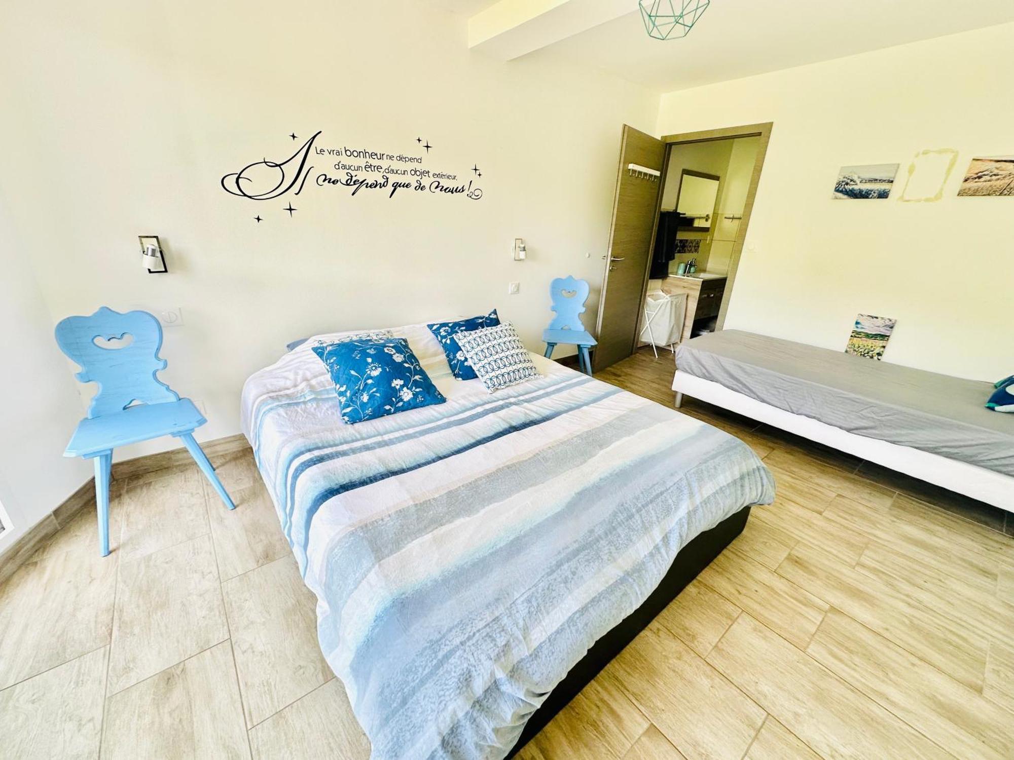 Janea Big Blue House Apartment Reichsfeld Ngoại thất bức ảnh